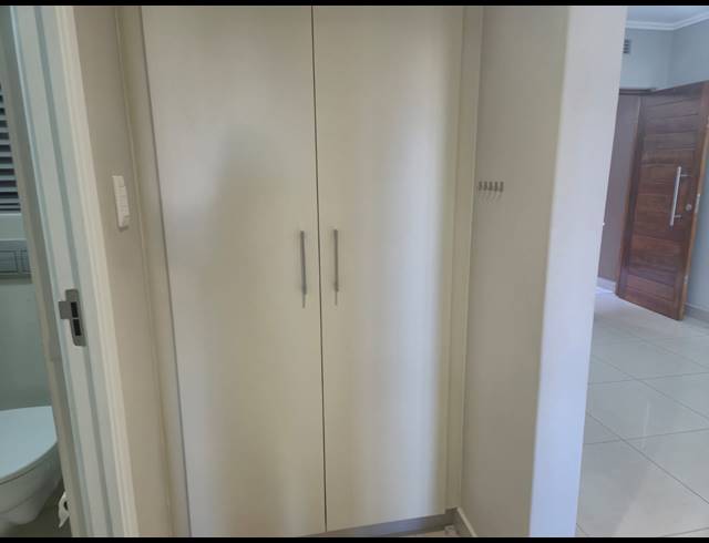 1 BEDROOM SECTIONAL TITLE FOR SALE IN UMHLANGA RIDGE